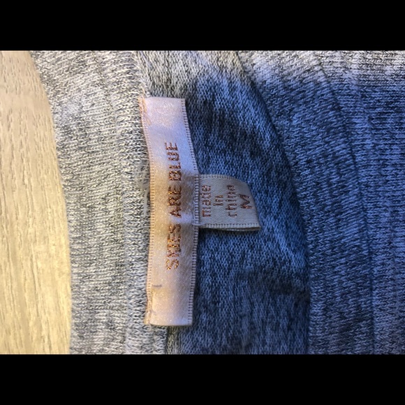 Gray sweater with buttons on back - Picture 4 of 6